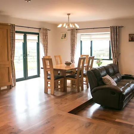 Holiday home Lurgan